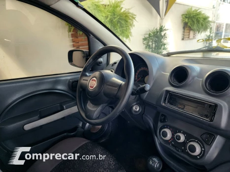 Fiat Uno Vivace 1.0 8V (Flex) 4p 4 portas