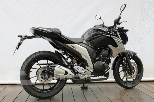 YAMAHA FZ25 FAZER ABS