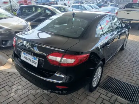 FLUENCE - 2.0 DYNAMIQUE PLUS 16V 4P AUTOMÁTICO