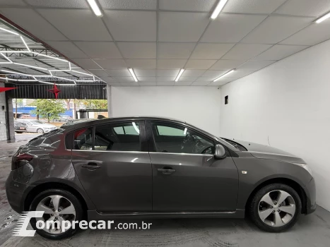CRUZE LT 1.8 16V FlexPower 4p Mec.