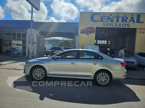 JETTA 2.0 TSI Highline