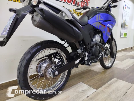 XTZ 250 LANDER