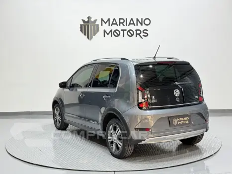 CROSS UP 1.0 TSI 12V FLEX 4P MANUAL