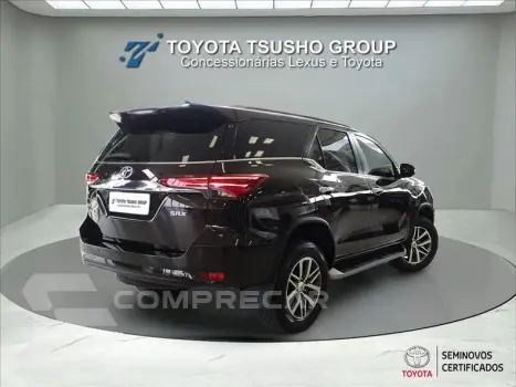 HILUX SW4 2.8 SRX 4X4 7 Lugares 16V Turbo Intercooler