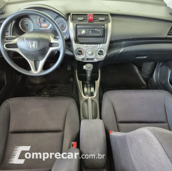 CITY Sedan DX 1.5 Flex 16V Aut.