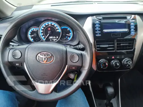 Yaris Sedan 1.5 16V 4P FLEX XL MULTIDRIVE AUTOMÁTICO CVT