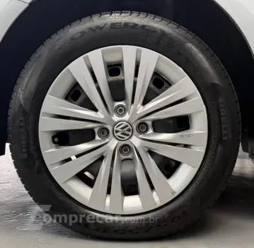 VOYAGE 1.0 12V MPI Totalflex