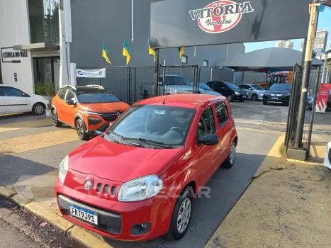 Fiat UNO 1.0 EVO Vivace 8V 4 portas