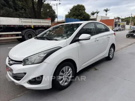 Hyundai HB20S 1.6 Comfort Plus 16V 4 portas