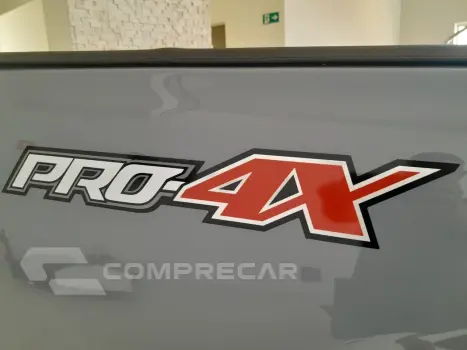Frontier 2.3 16V PRO4X CABINE DUPLA 4X4 BI-TURBO DIESEL AUTO