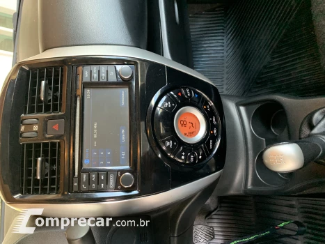 VERSA 1.6 16V Unique