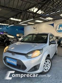 FORD FIESTA 1.0 MPI First Hatch 8V 4 portas