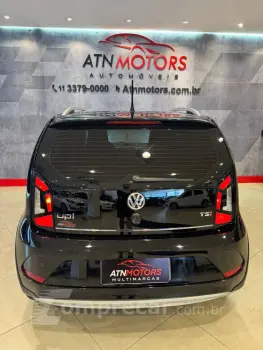 Cross UP 1.0 12V 4P TSI FLEX