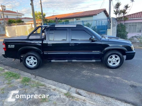 S10 2.4 MPFI 4X2 CD 8V