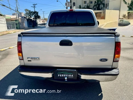 F-250 3.9 Xlt 4X2 Cs Diesel 2P Manual