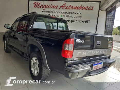 CHEVROLET S10 2.4 Advantage 4X2 CD 8V 4 portas