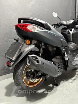 NMAX 160 CONNECTED ABS