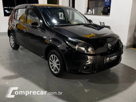Renault SANDERO - 1.0 EXPRESSION 16V 4P MANUAL 4 portas