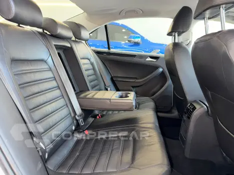 JETTA Highline 2.0 TSI 16V 4p Tiptronic