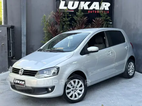 Volkswagen FOX 1.6 MI 8V 4 portas