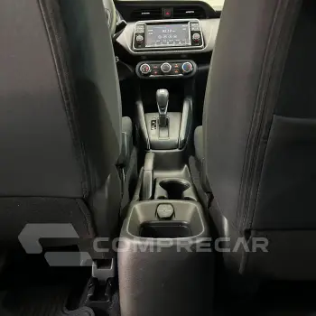 KICKS Play Sense 1.6 16V Flex Aut.