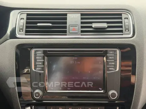JETTA Highline 2.0 TSI 16V 4p Tiptronic