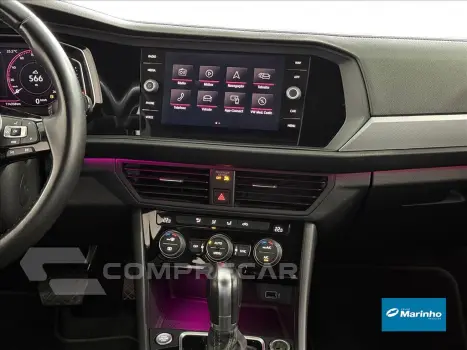 JETTA 1.4 250 TSI TOTAL FLEX R-LINE TIPTRONIC