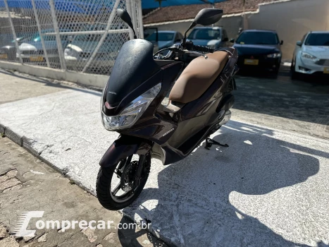 HONDA PCX 150 DLX