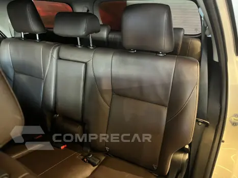 Hilux SW4 2.7 16V 4P FLEX SRV 7 LUGARES AUTOMÁTICO
