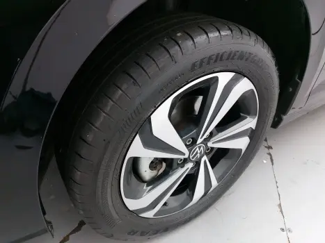 VIRTUS 1.0 200 TSI COMFORTLINE AUTOMÁTICO