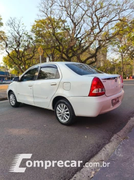 Etios Sedan 1.5 16V 4P FLEX XLS