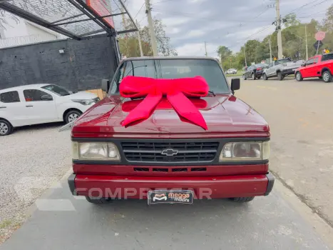 Veraneio 4.0 4P DIESEL CUSTOM S CABINE DUPLA