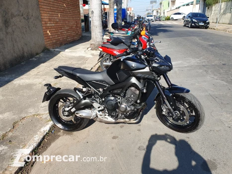 Mt 09 Abs