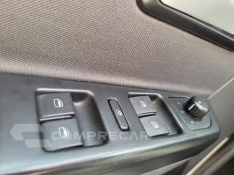 FOX - 1.0 MI TRENDLINE 8V 4P MANUAL