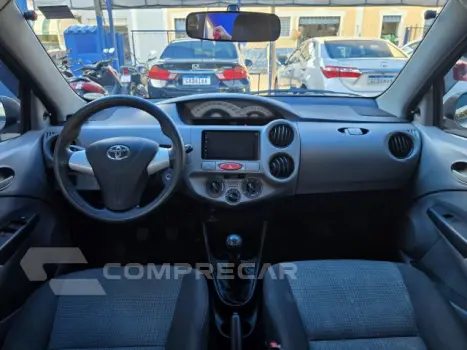 ETIOS HATCH - 1.3 XS 16V 4P MANUAL