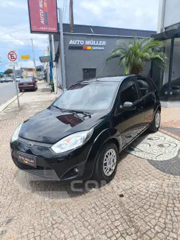 FIESTA 1.6 MPI Class Hatch 8V