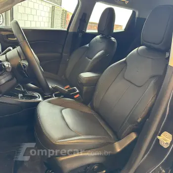 TORO 2.0 16V Turbo Volcano 4X4