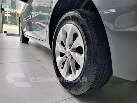 ONIX 1.0 Turbo LT