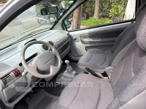 TWINGO 1.0 8V