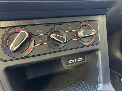 Polo Track 1.0 Flex 12V 5p