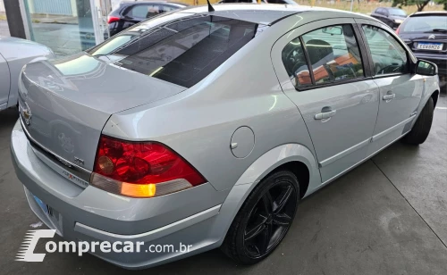 VECTRA 2.0 MPFI Elegance 8V