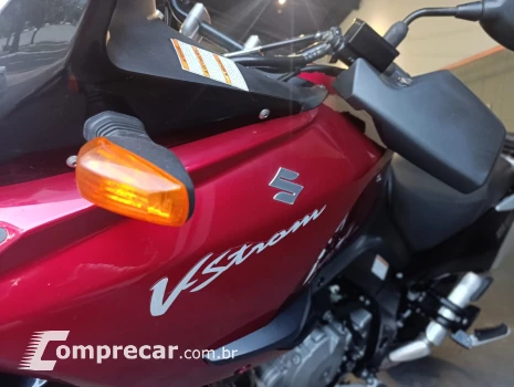 VSTROM  DL 1000