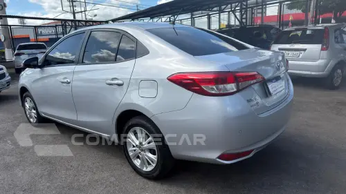 Yaris Sedan 1.5 16V 4P FLEX XL MULTIDRIVE AUTOMÁTICO CVT
