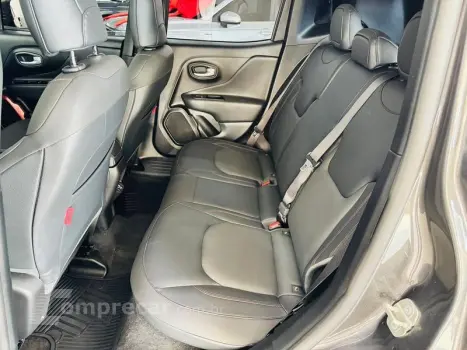 RENEGADE TRAILHAWK T270 1.3 TB FLEX AUT