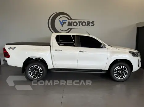 HILUX 2.8 D-4D TURBO DIESEL CD SRX 4X4 AUTOMÁTICO