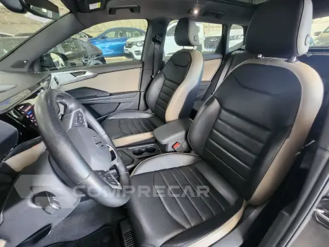 TAOS 1.4 250 TSI TOTAL FLEX HIGHLINE AUTOMÁTICO