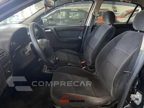 ASTRA 2.0 MPFI ADVANTAGE SEDAN 8V FLEX 4P MANUAL