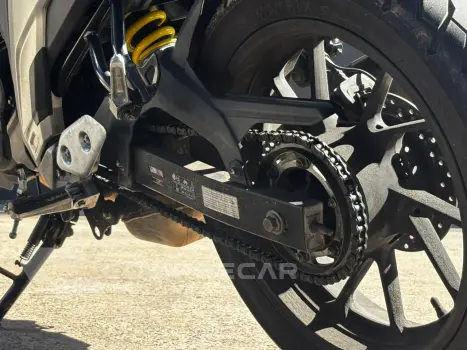 Fazer FZ25 250 cc