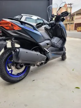 XMAX 250 ABS