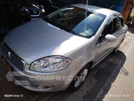 Fiat Linea HLX 1.9 4 portas
